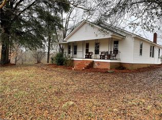 1028 Gladstone Rd, Mocksville, NC 27028