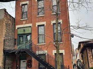 1413 W Flournoy St #1, Chicago, IL 60607