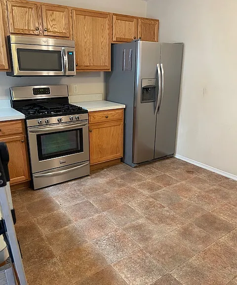 2340 Pickens Pl — Photo 24