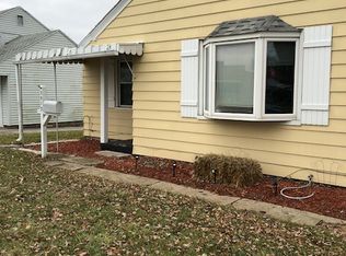 3513 N Prospect Rd, Peoria Heights, IL 61616