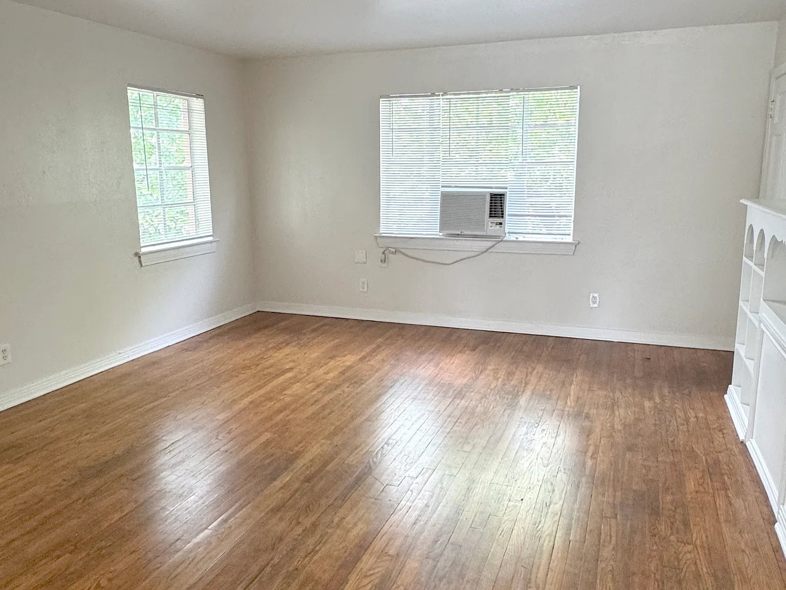 1 bed, 425 sqft, $875 — Photo 2