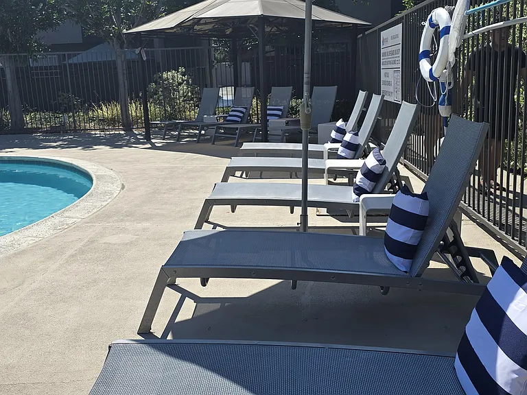 Pacific Villas — Photo 8