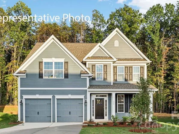 7129 Sylvan Retreat Dr, Denver, NC 28037