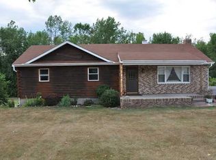5724 Martz Rd, Farmington, NY 14425