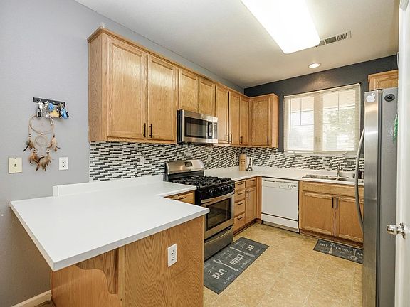 5th image of 1813 Cielito Dr