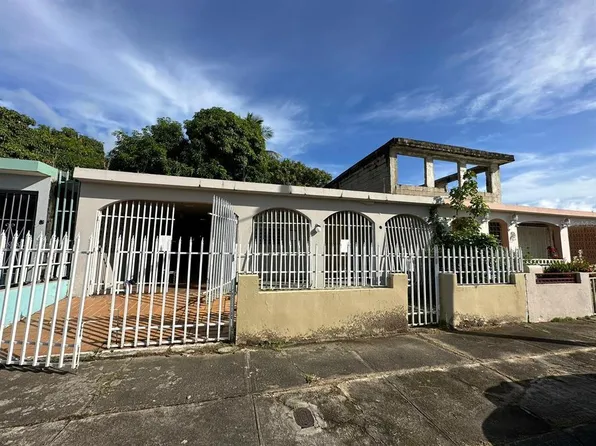 Valle Tolima 27 7 St, Caguas, PR 00725
