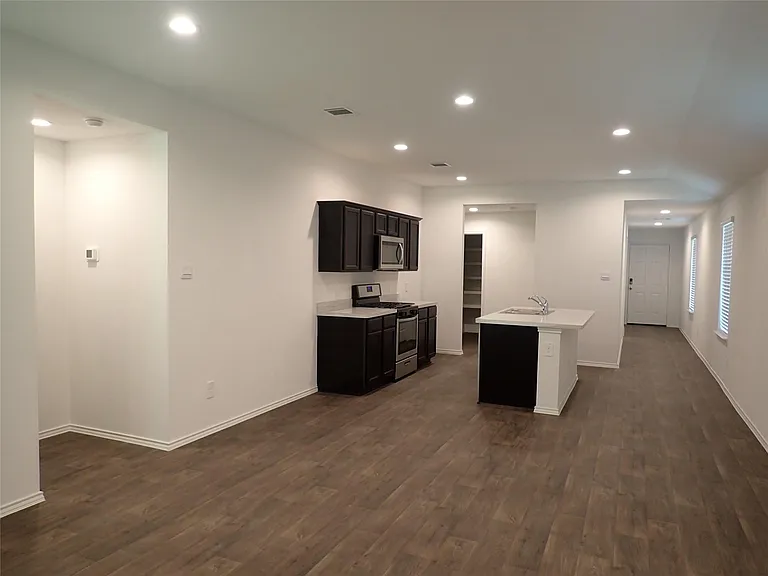 14986 Cypress Hollow Dr — Photo 6