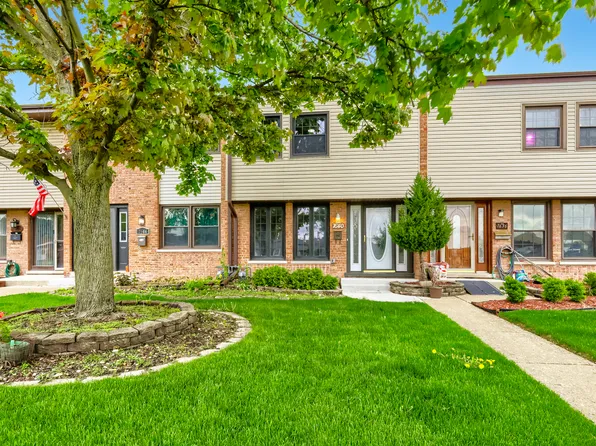 7640 S Cork Ave, Justice, IL 60458