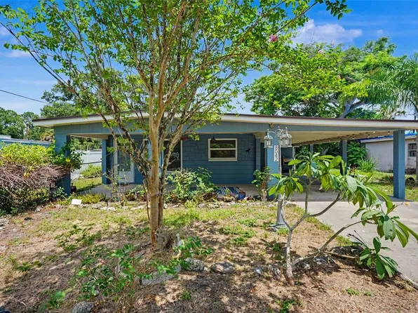 8042 91st Ter, Seminole, FL 33777