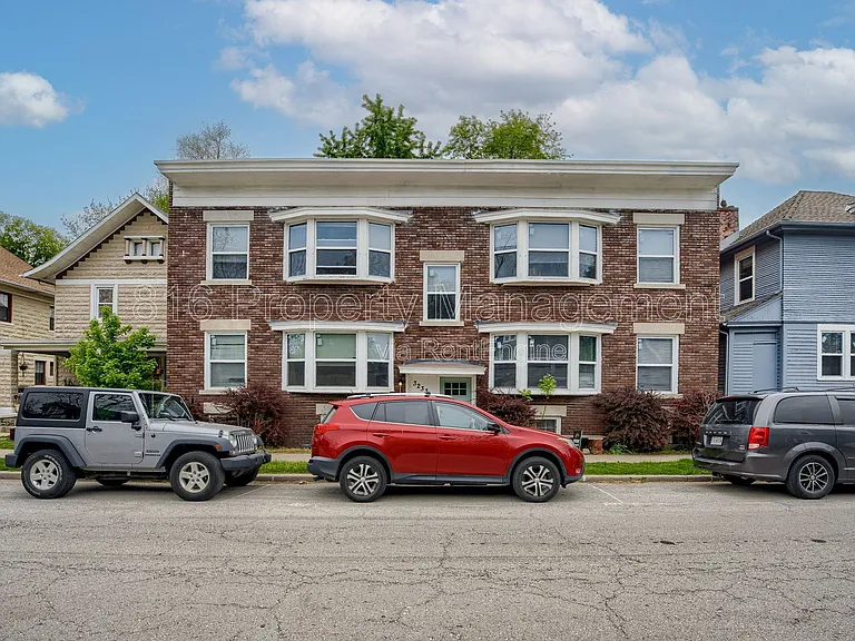 3233 Charlotte St #2S — Photo 15