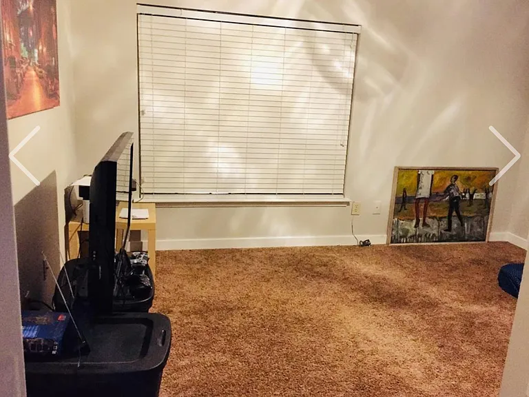 UPSTAIRS LEFT BEDROOM