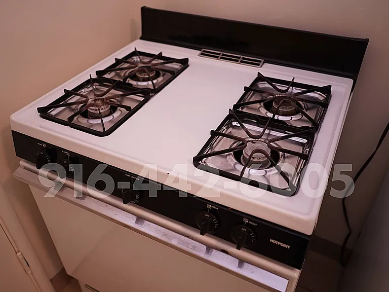 2426 P St #6 — Photo 6