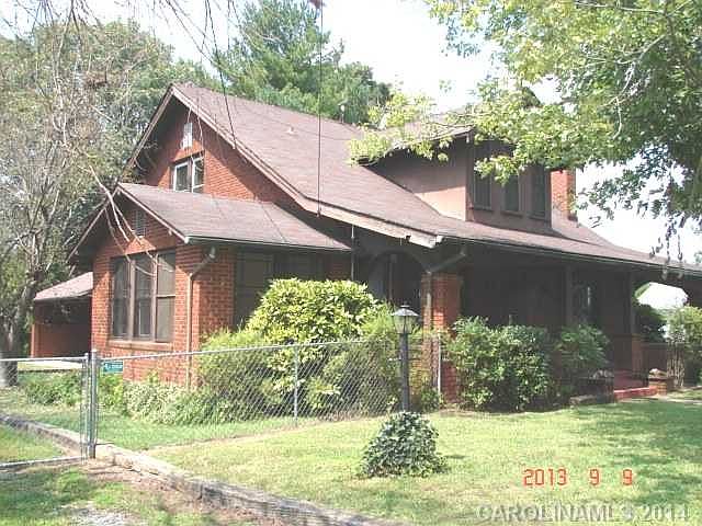1st image of 222 Berry St