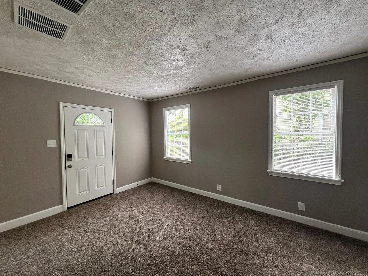 2662 Fizer Rd — Photo 2