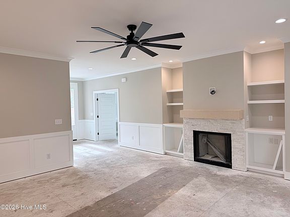 3rd image of 1541 Grandiflora Drive