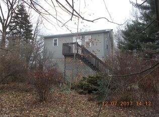 10396 Hackett Rd, Apple Creek, OH 44606