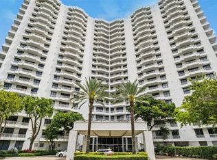 3300 NE 192nd St APT 214, Aventura, FL