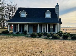 170 Century Rd E, Leesburg, GA 31763