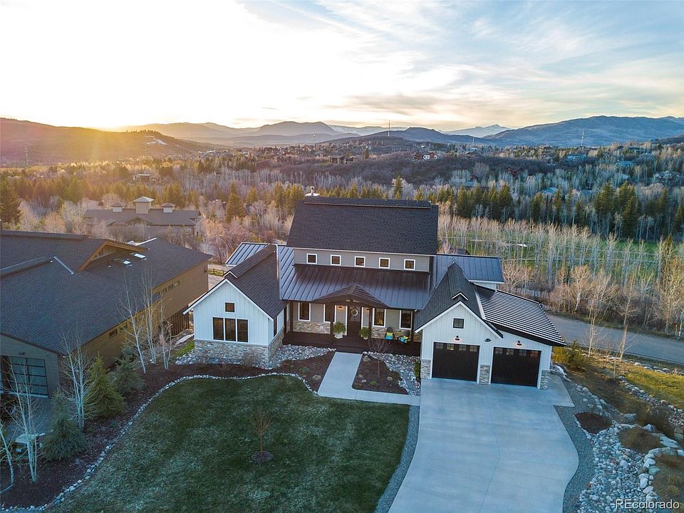 1st image of 1223 Clubhouse Cir