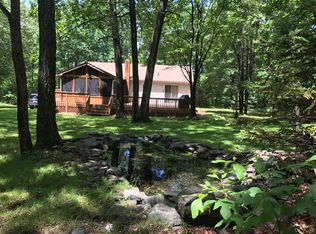 168 Well Rd, Greeley, PA 18425