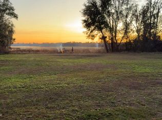 211 WALKER Drive, Interlachen, FL 32148