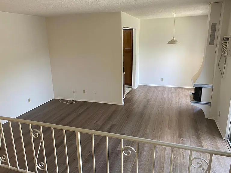 11425 Rochester Ave #3 — Photo 17