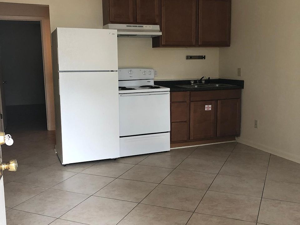 1st image of 300 Madison St APT H