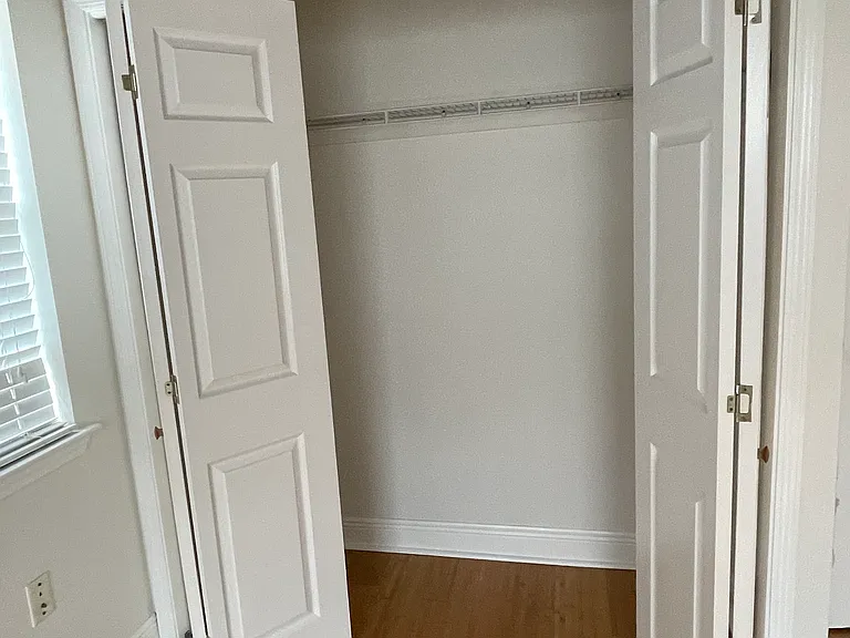 4346 Wellington Ave — Photo 9
