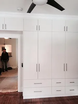 Rented by Bank Neary | media 78