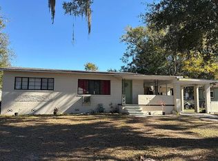 511 N Kentucky Ave, Deland, FL 32724