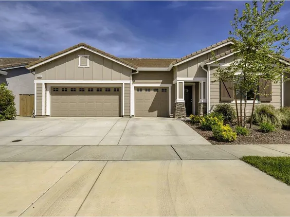 5561 Peach Tree Dr, Linda, CA 95901