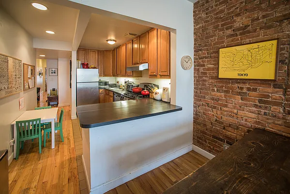 Rented by Compass | media 23