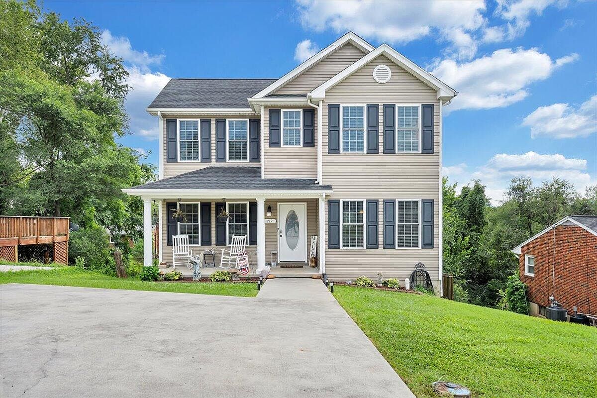 719 Pitt Ave, Vinton, VA 24179 Zillow