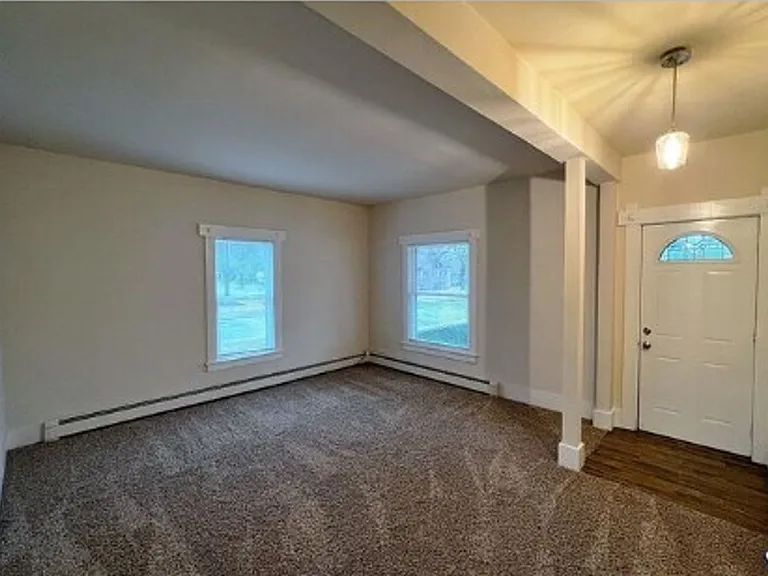 513 Rodd St — Photo 7