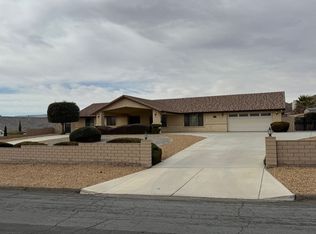 16466 Olalee Rd, Apple Valley, CA 92307