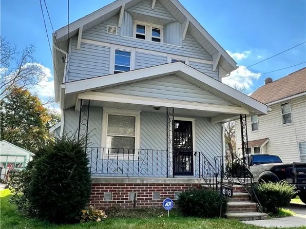 616 W Thornton St, Akron, OH 44307