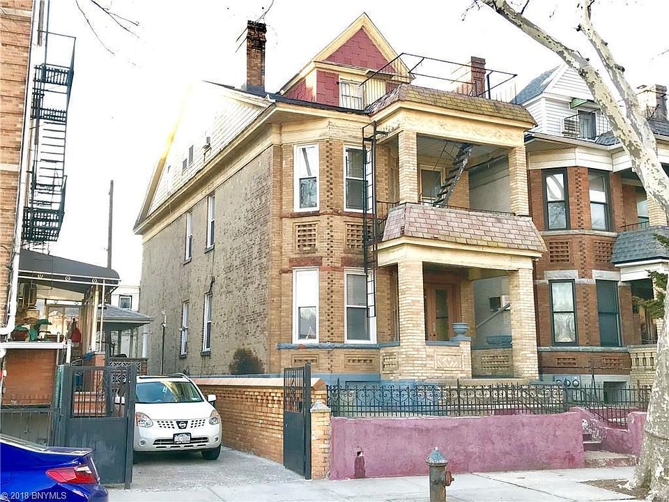 1st image of 8812 19th Ave