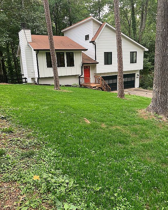 1st image of 4157 Jody Ct NE