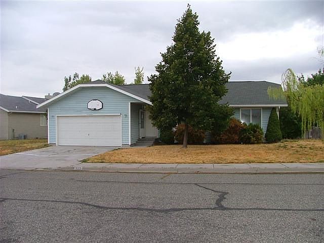 1st image of 223 Coronado Ave