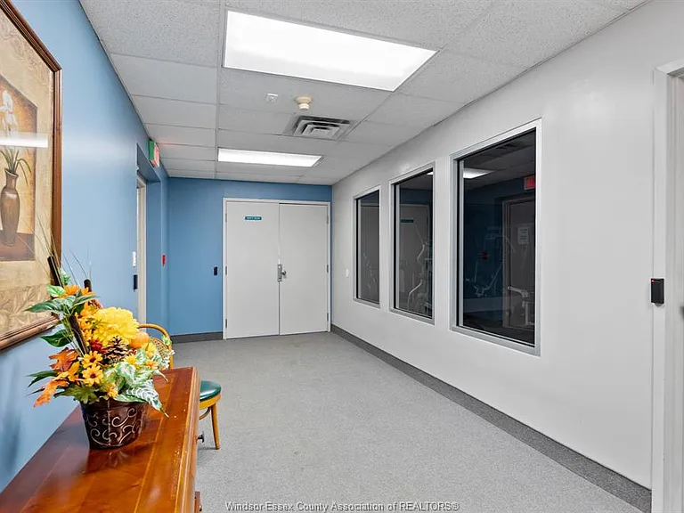 540 Ouellette Ave #7E — Photo 28