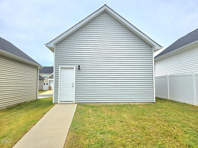 262 Pansy Park — Photo 9