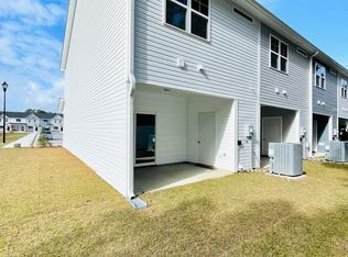 724 Cross Bridge Way, Sneads Ferry, NC 28460