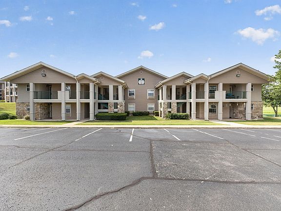 2nd image of 120 West Rockford Drive #B-6 BLDG B