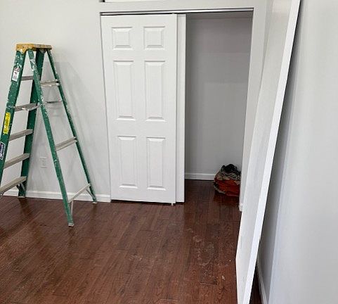 3rd image of 165 Bleecker St APT 2A