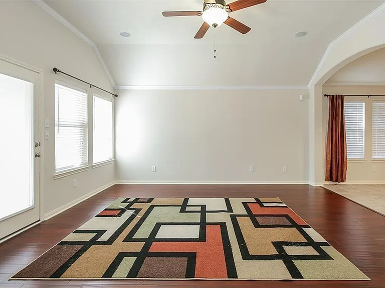 11414 Ryan Manor Dr — Photo 6