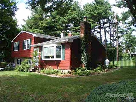 1st image of 2201 Pine Dr