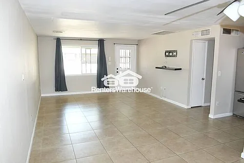 1550 W Pershing Ave Photo 1 1550 W Pershing Ave Photo 1