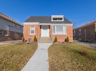 220 E 141st St, Dolton, IL