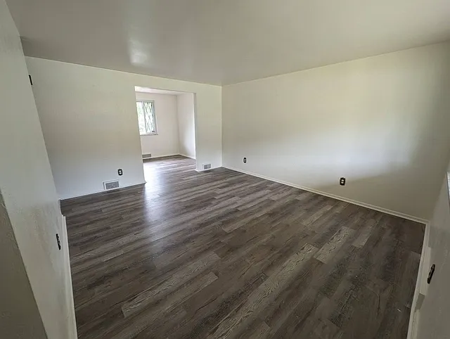 128 Bellmawr Dr