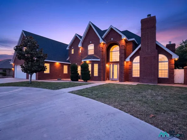 13 Granite Cir, Roswell, NM 88201